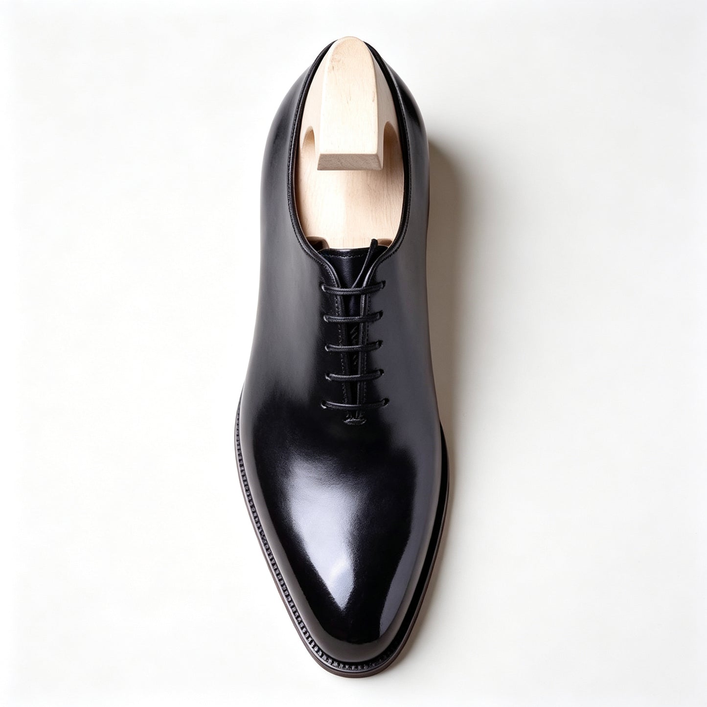 Pellevista — Handmade Calf Leather Oxfords, Black & Red Sole