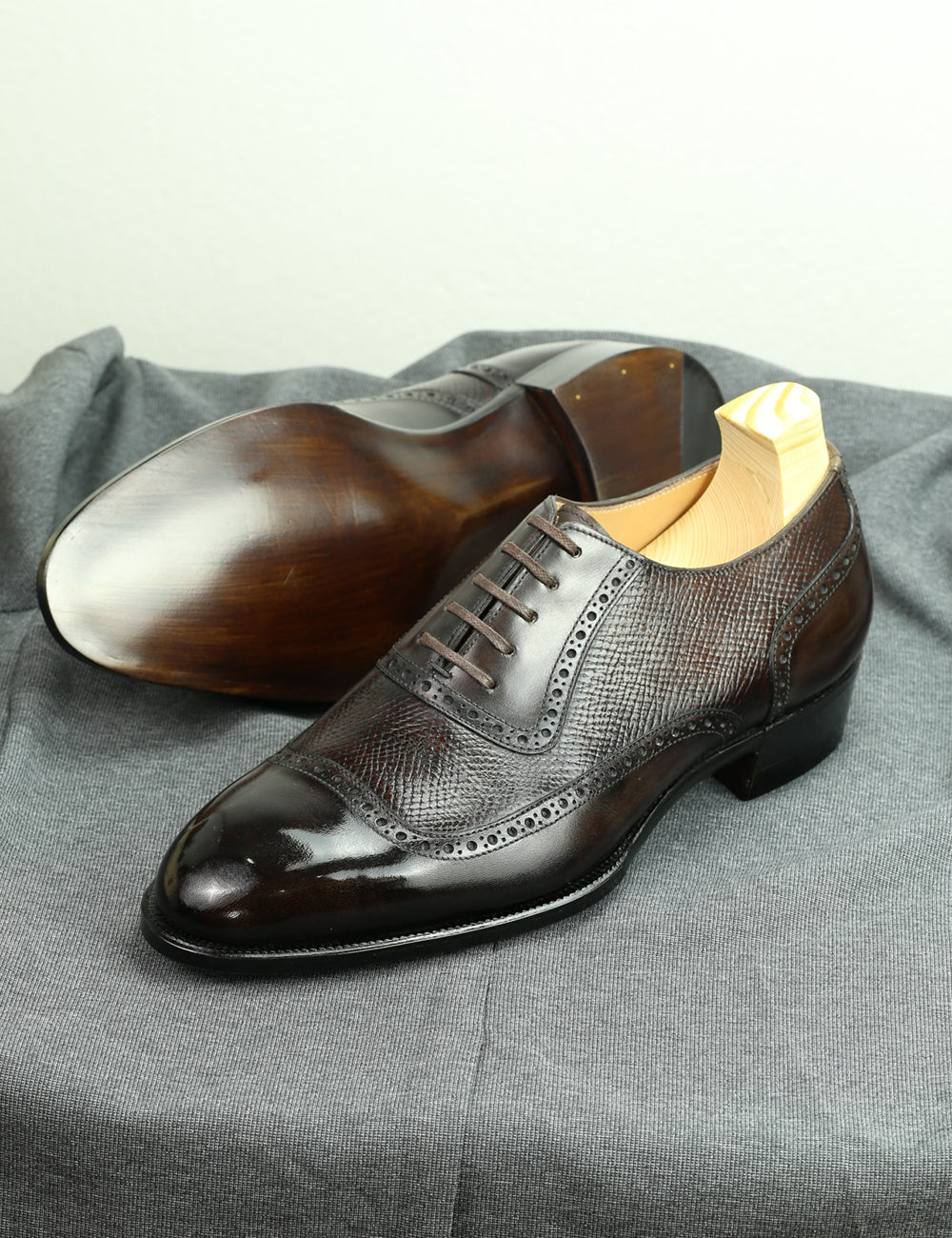 Dark Brown U-wing Adelaide Oxford