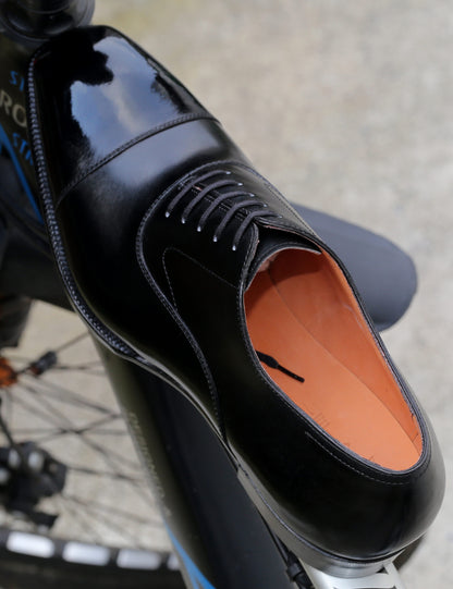Traditional Black Captoe Oxford