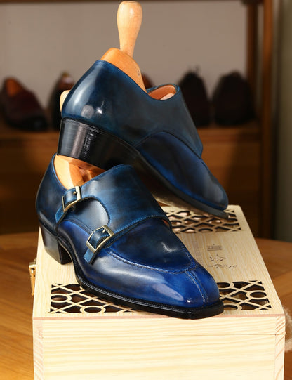 Charlie – Double Monk Strap with Chain Stitch Apron