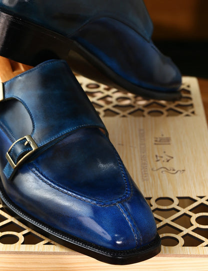 Charlie – Double Monk Strap with Chain Stitch Apron