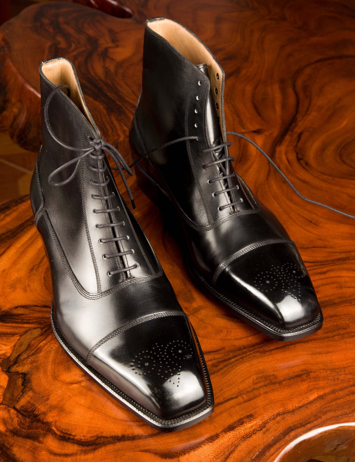 Vintage Boots Model