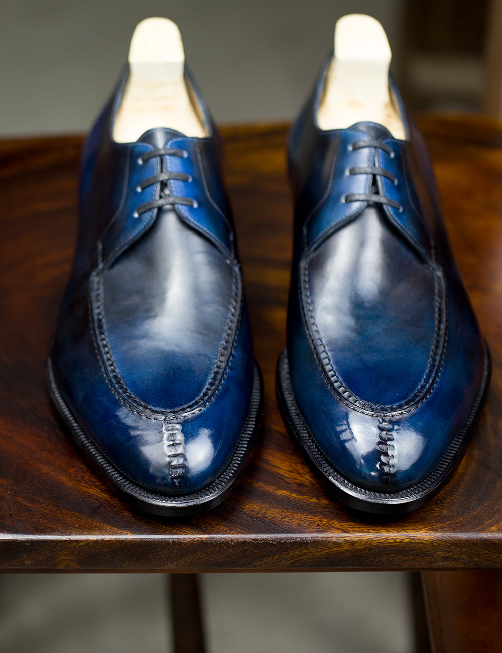 Navy 3 eyelets split toe derby
