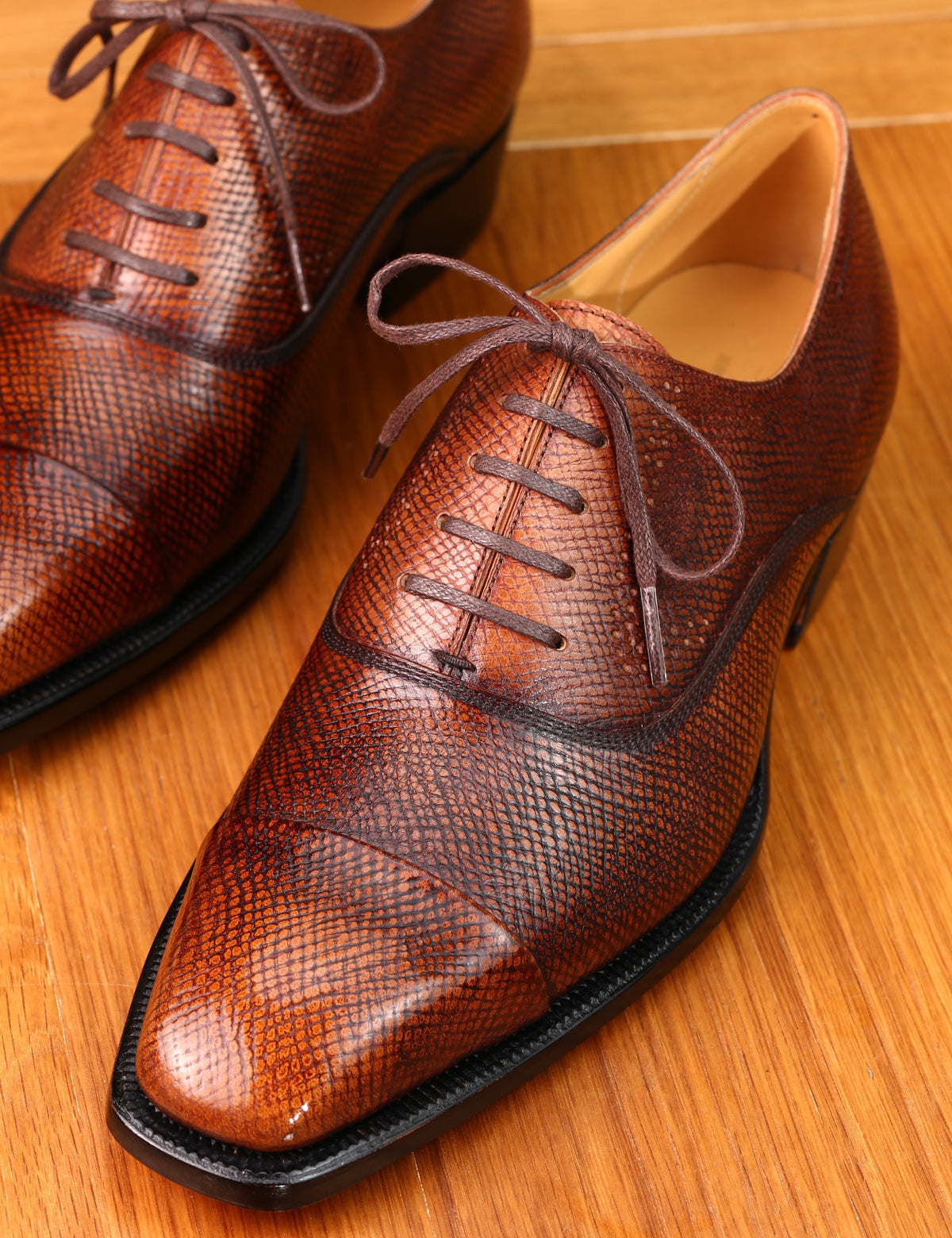 Folded Captoe Oxford