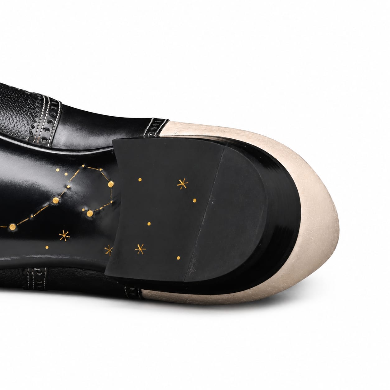 Black & Cream Wingtip Brogue Formal Shoes for Men | Pellevista